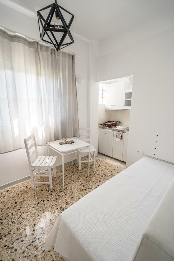 Esmeralda Apartments Apollonía Eksteriør billede
